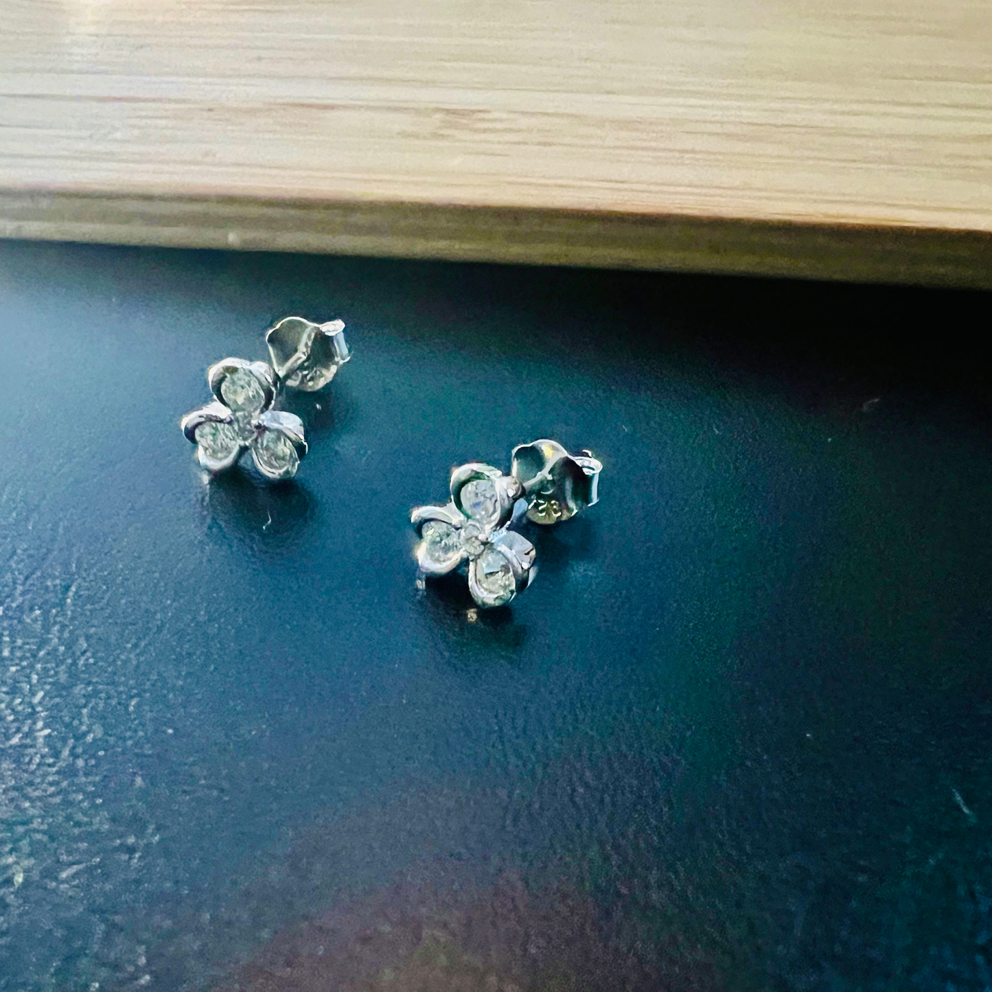 Sterling Silver 3 leaf heart clover CZ Stud Earrings