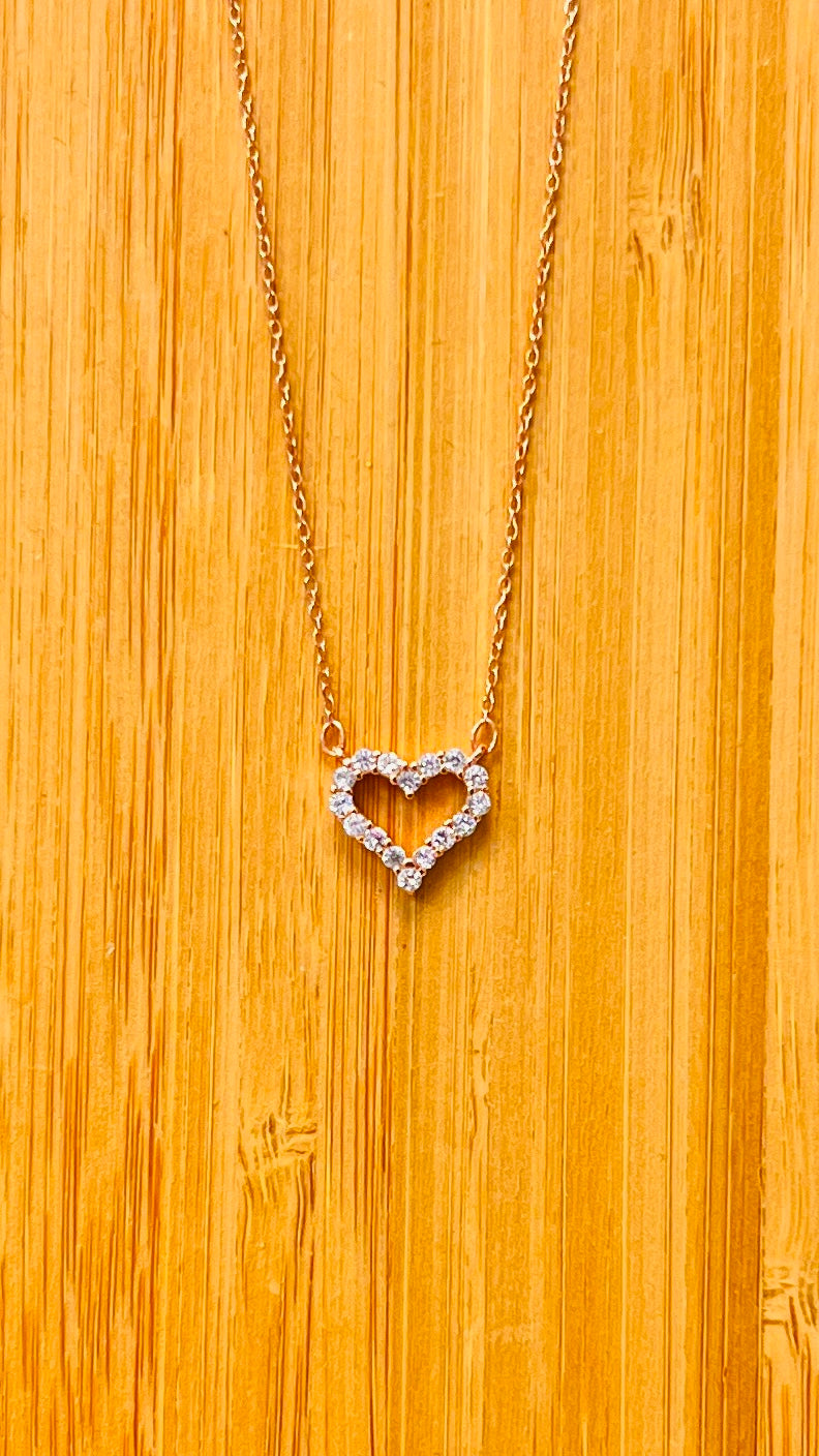 Kusuz Rose Gold Heart Necklace – Sterling Silver Base with CZ Crystals