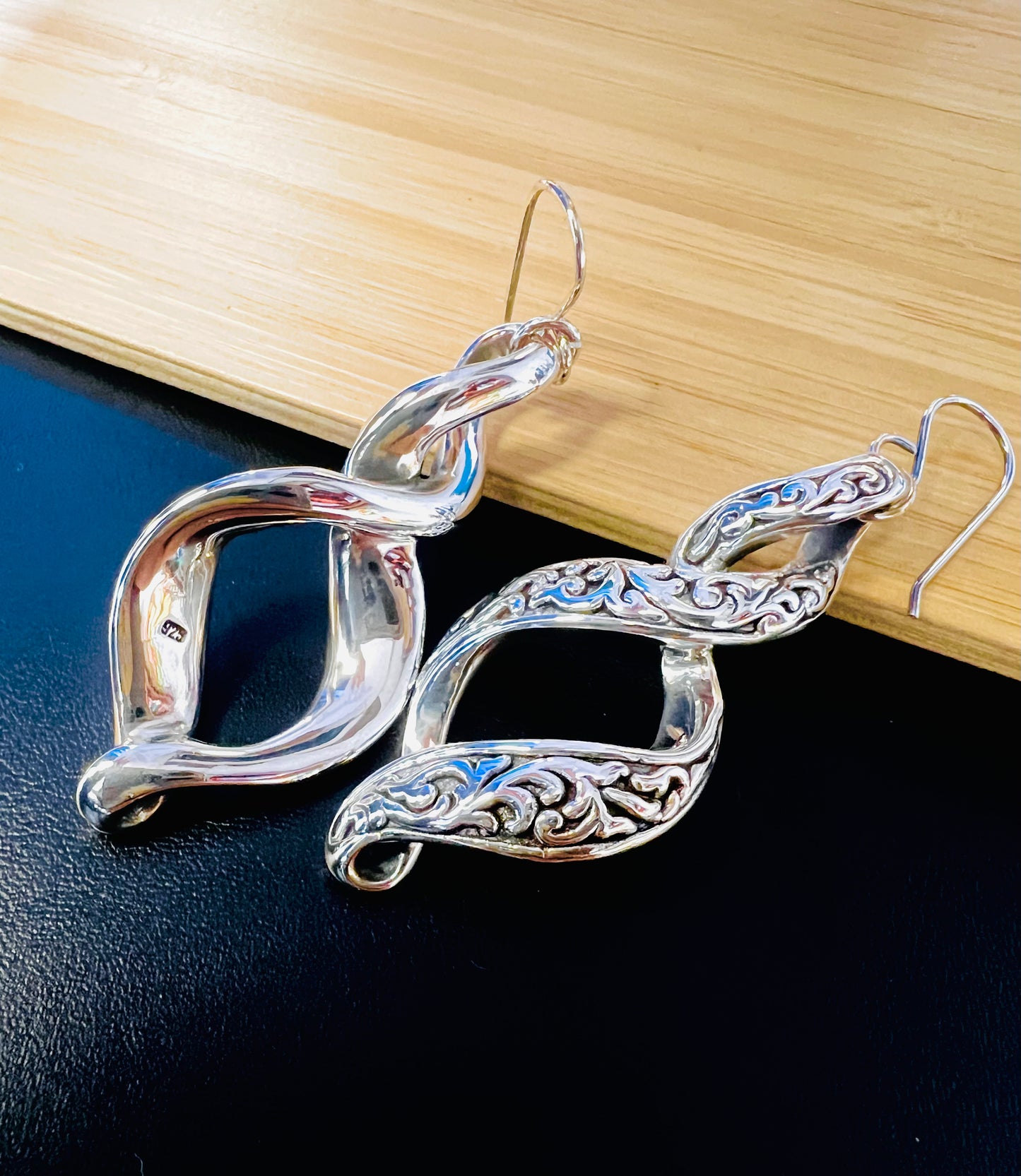 Sterling Sliver Plain Infinity Twist dangling Earrings
